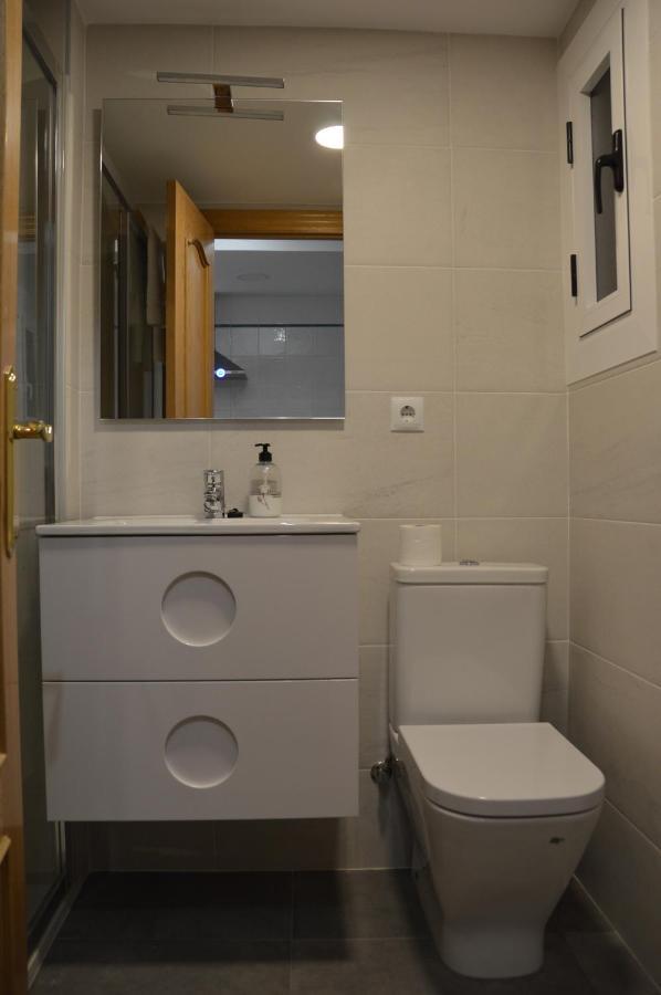 Apts Ara With Pool Бенидорм Екстериор снимка