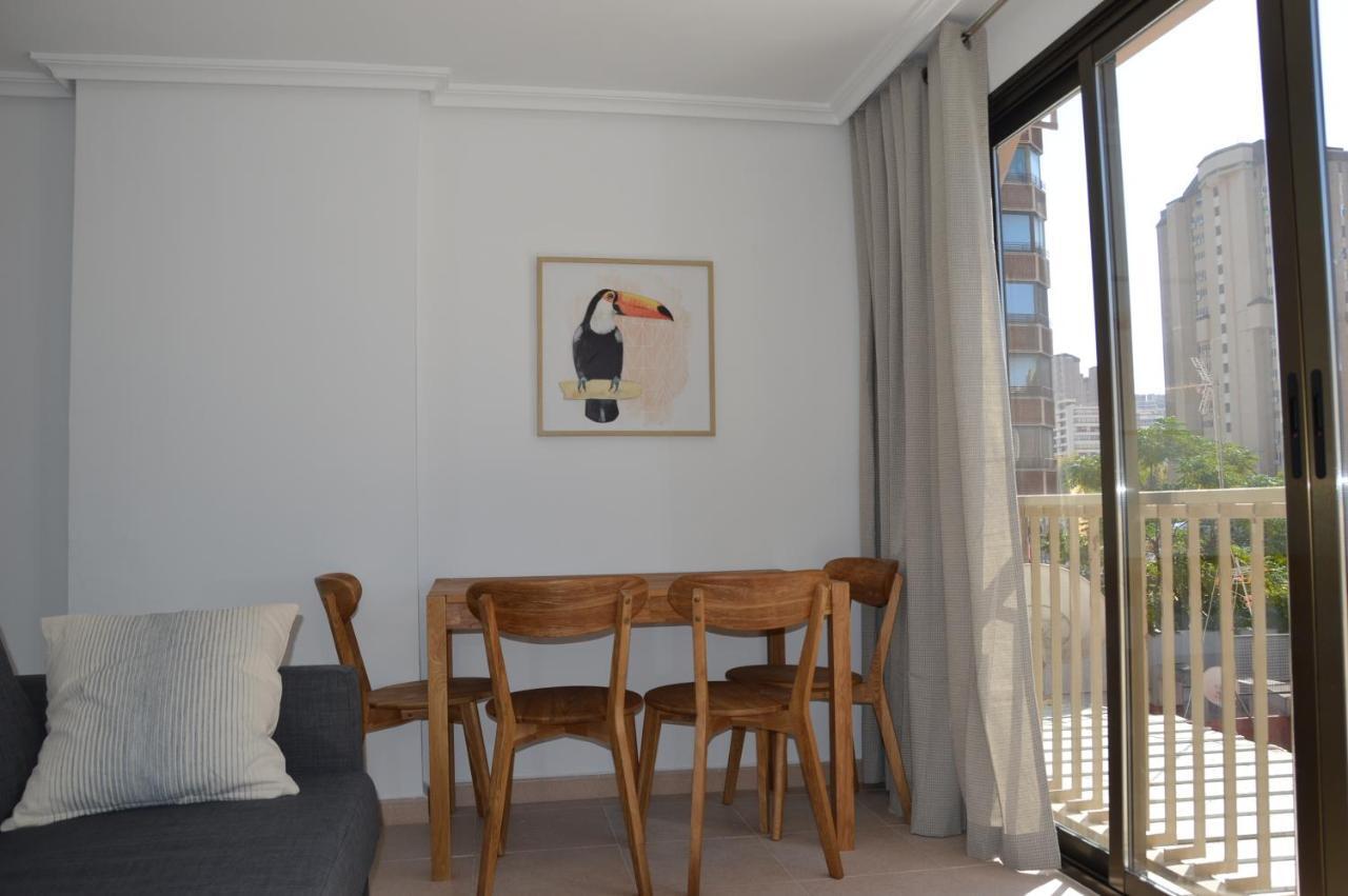 Apts Ara With Pool Бенидорм Екстериор снимка