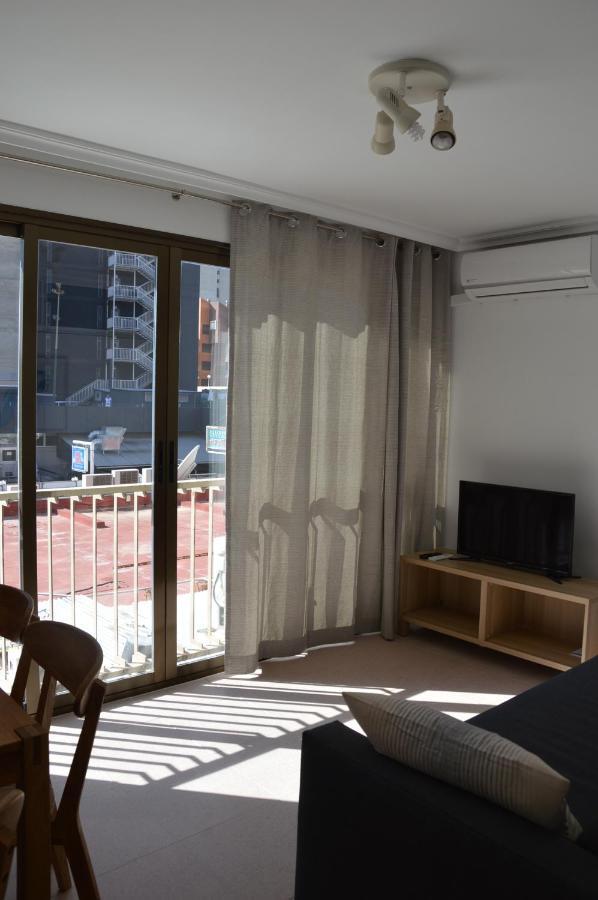 Apts Ara With Pool Бенидорм Екстериор снимка