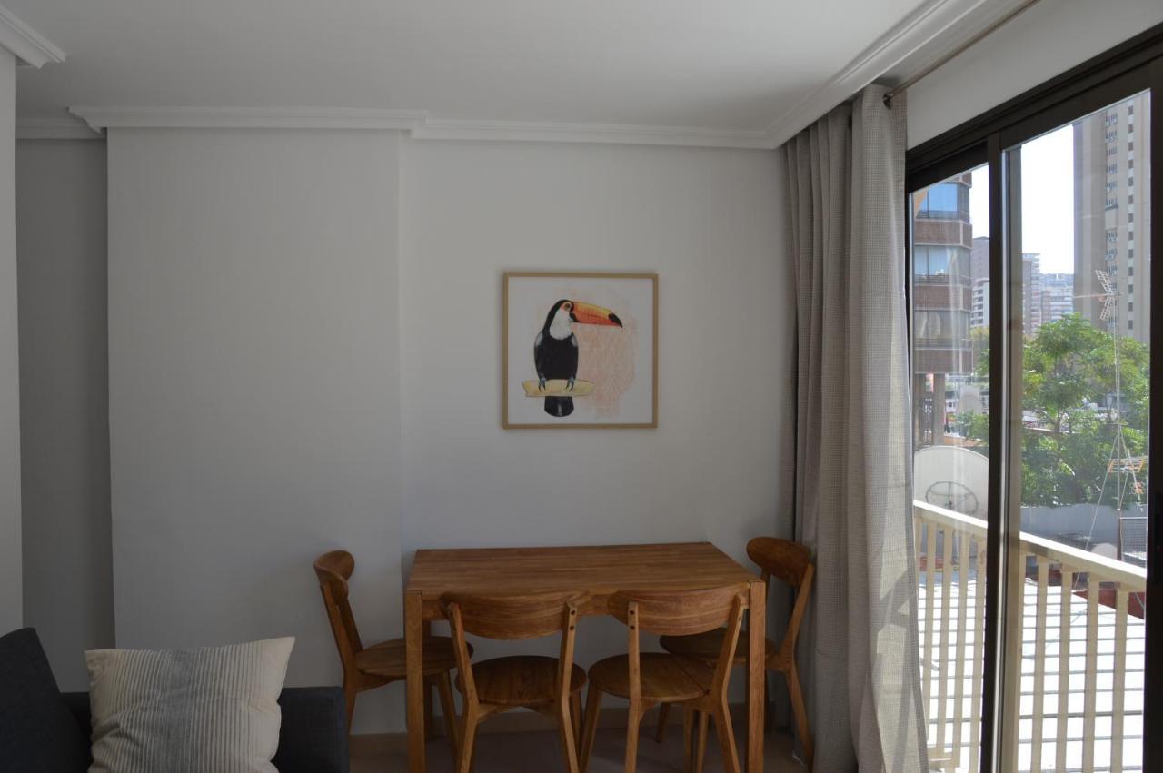 Apts Ara With Pool Бенидорм Екстериор снимка