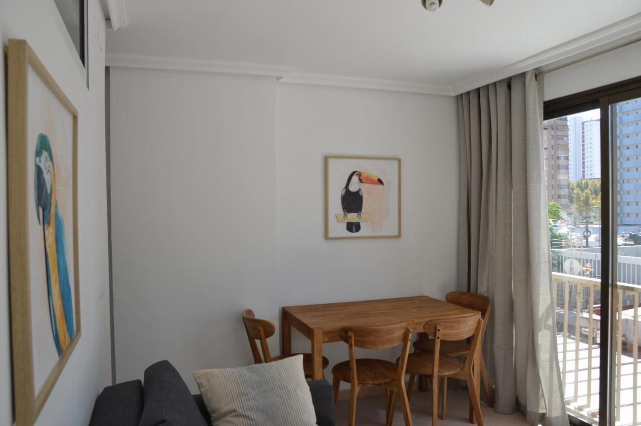 Apts Ara With Pool Бенидорм Екстериор снимка