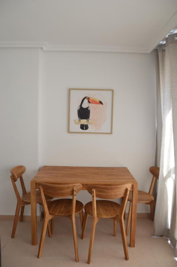 Apts Ara With Pool Бенидорм Екстериор снимка